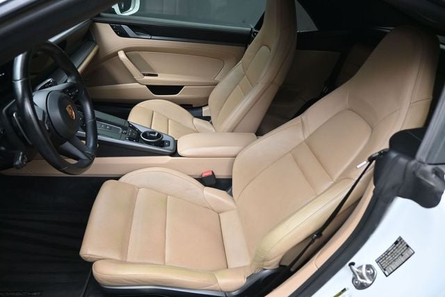 2020 Porsche 911 Carrera S