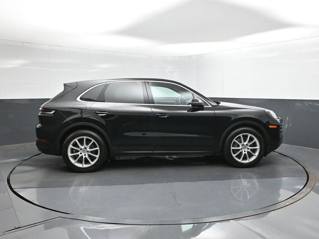 2024 Porsche Cayenne Base