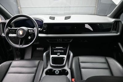 2024 Porsche Cayenne Base