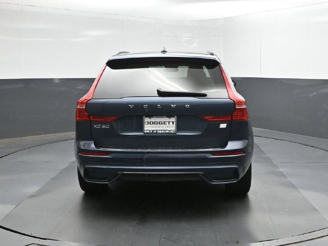 2024 Volvo XC60 Recharge Plug-In Hybrid T8 Plus Dark Theme
