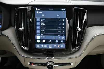 2024 Volvo XC60 Recharge Plug-In Hybrid T8 Plus Dark Theme