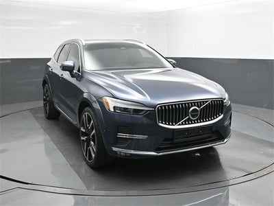 2023 Volvo XC60 B5 Ultimate Bright Theme