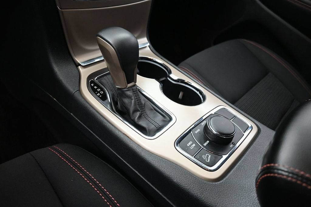 2016 Jeep Grand Cherokee 75th Anniversary Edition