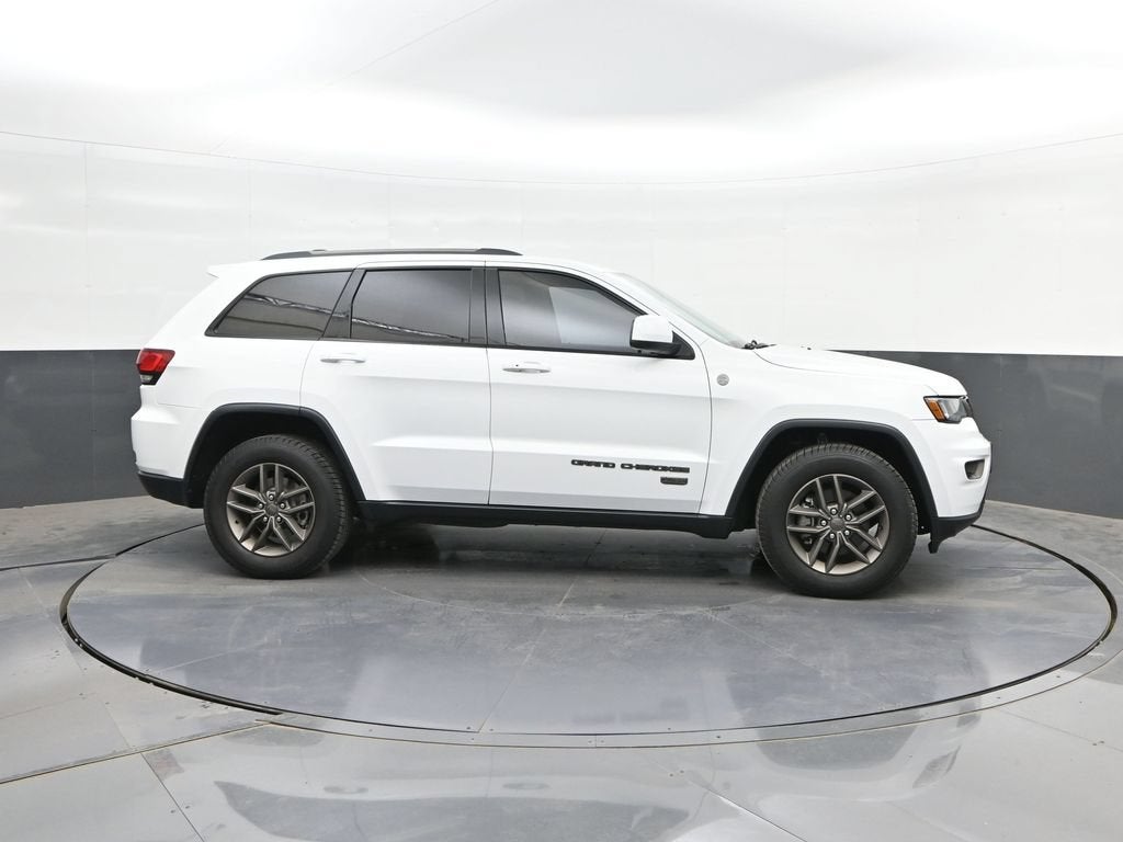 2016 Jeep Grand Cherokee 75th Anniversary Edition
