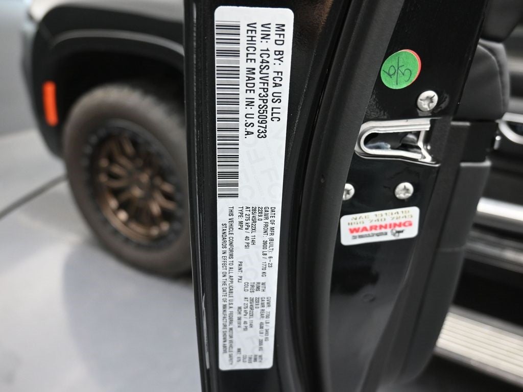 2023 Jeep Grand Wagoneer Series II