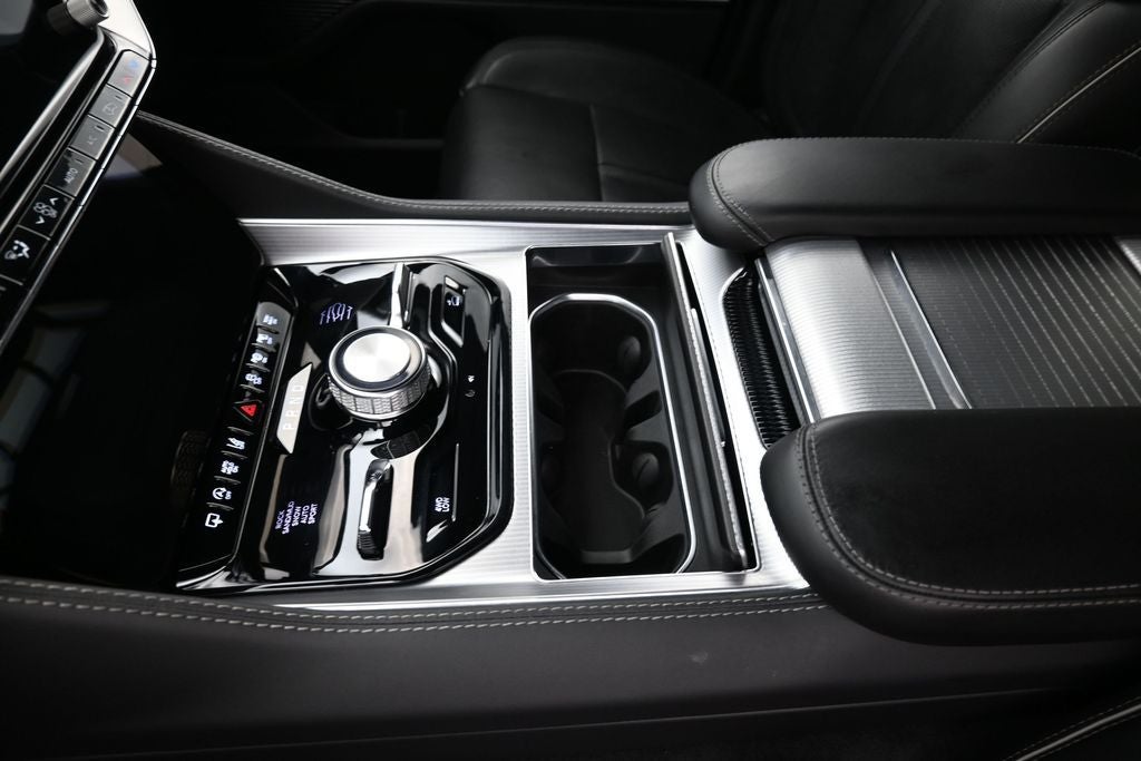 2023 Jeep Grand Wagoneer Series II