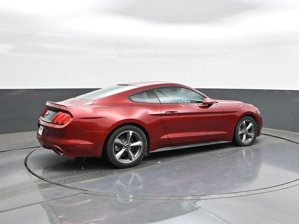 2016 Ford Mustang V6