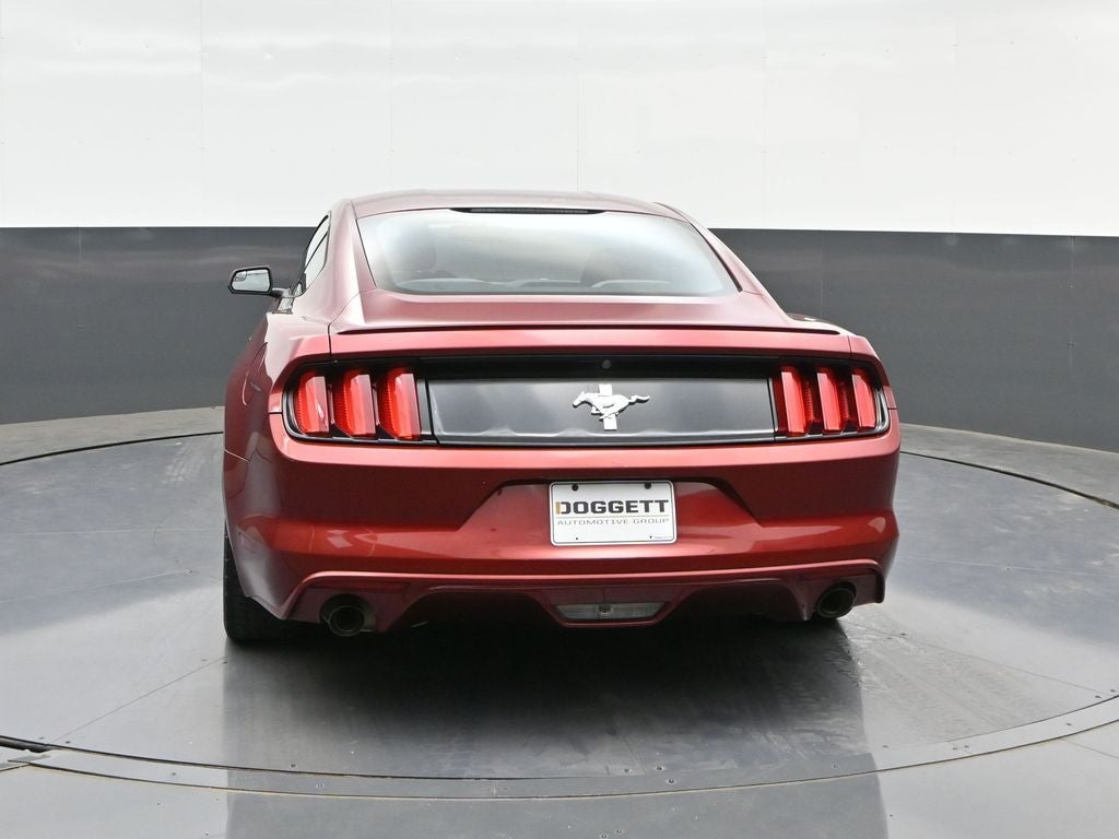 2016 Ford Mustang V6