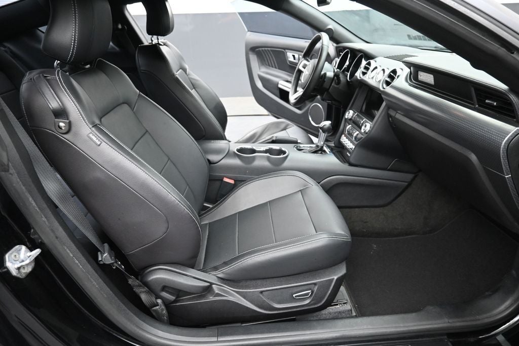 2017 Ford Mustang EcoBoost Premium
