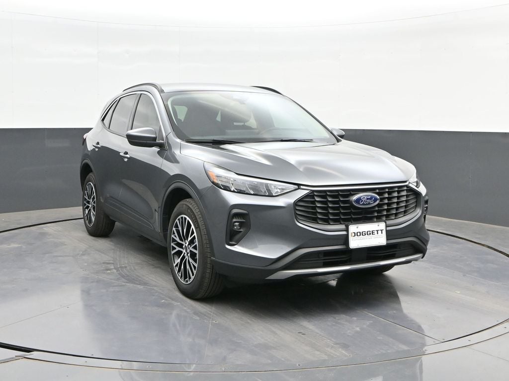 2024 Ford Escape Plug-In Hybrid Base