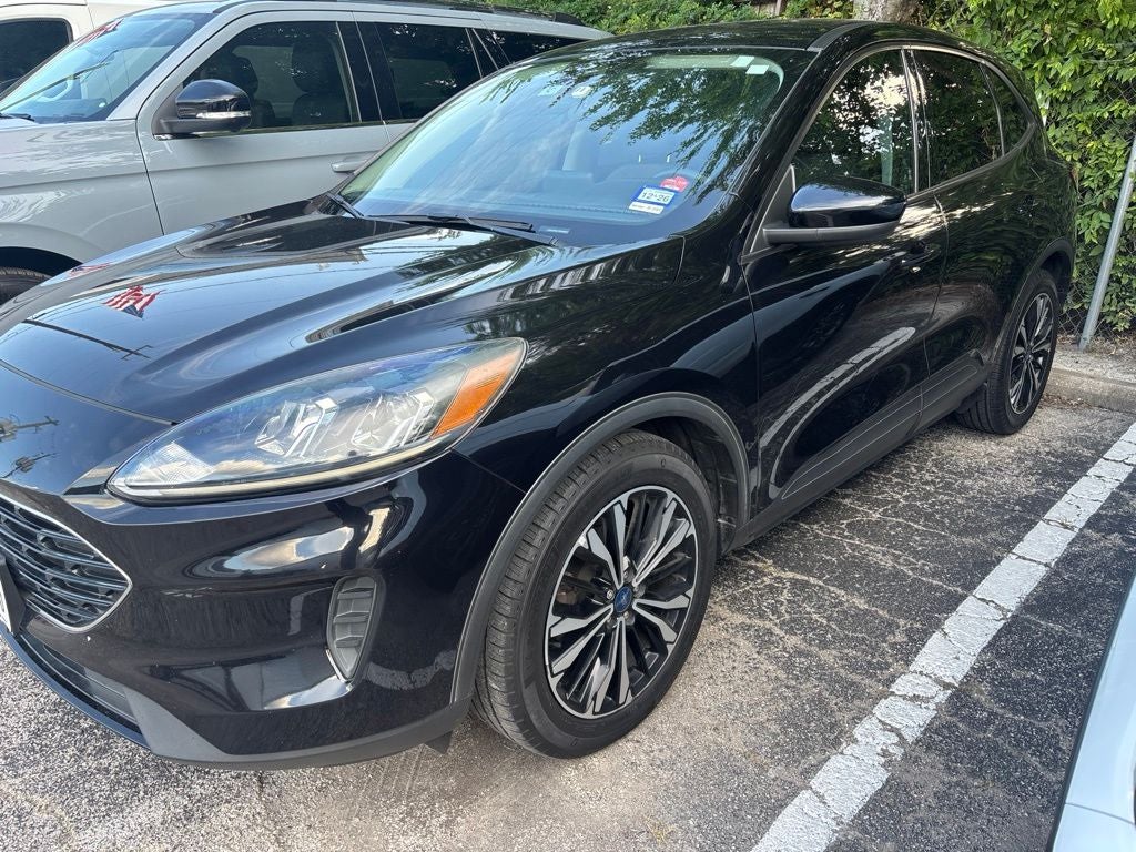 2021 Ford Escape SE