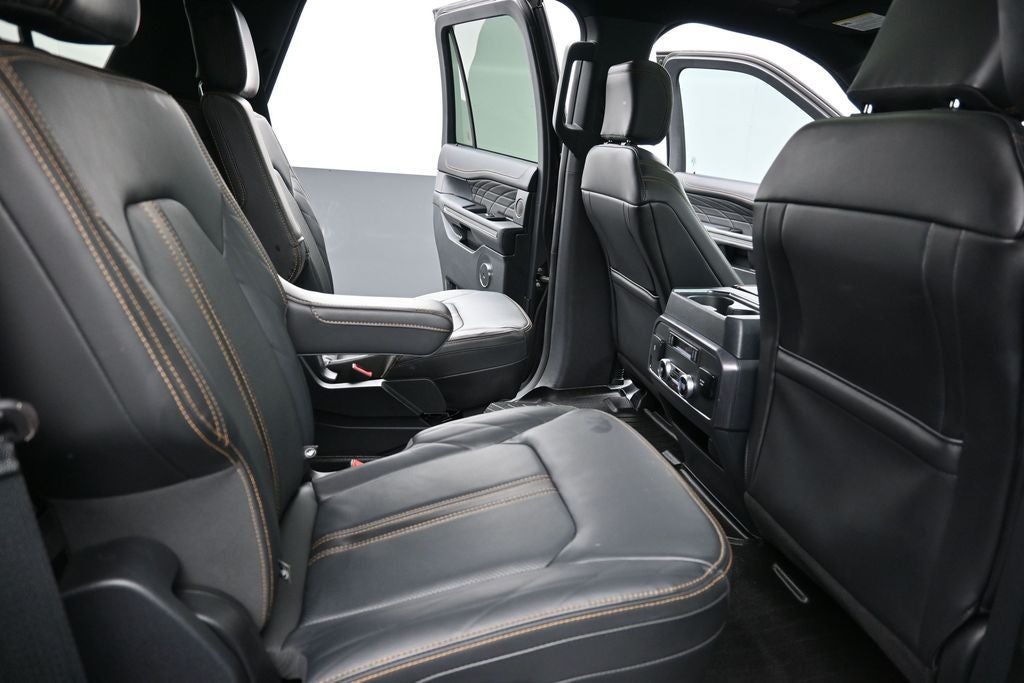 2022 Ford Expedition Platinum