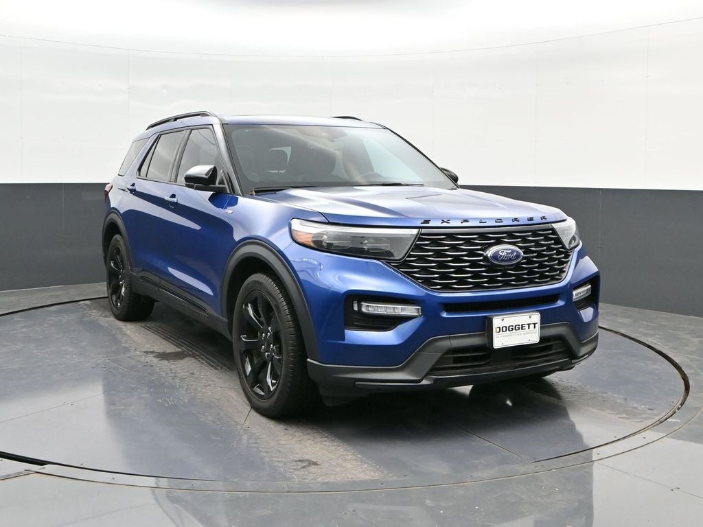2023 Ford Explorer ST-Line