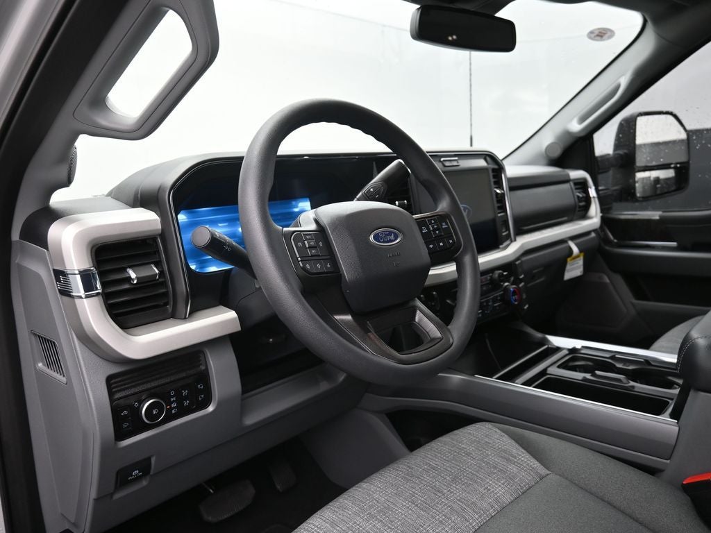 2025 Ford F-250SD XLT