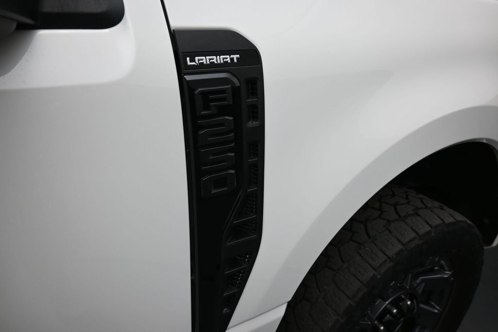 2023 Ford F-250SD Lariat