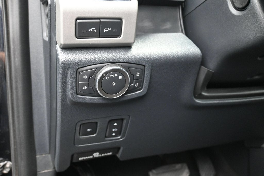 2022 Ford F-350SD Lariat