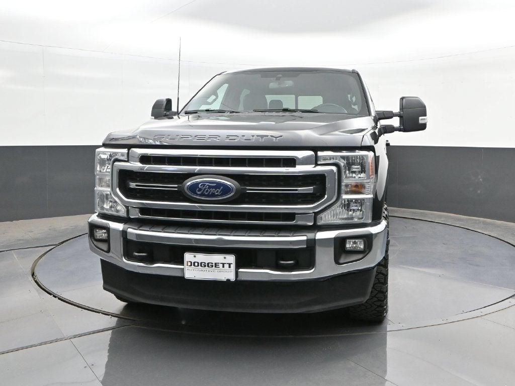 2022 Ford F-350SD Lariat
