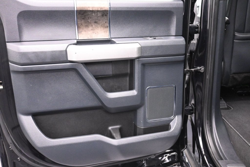2022 Ford F-350SD Lariat