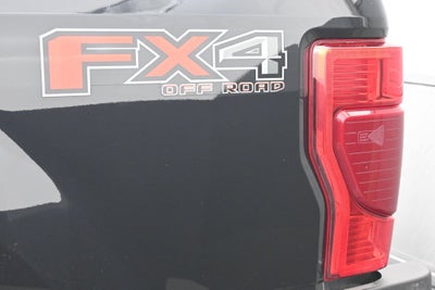 2022 Ford F-350SD Lariat