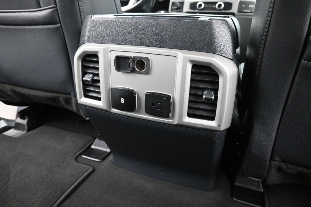 2022 Ford F-350SD Lariat