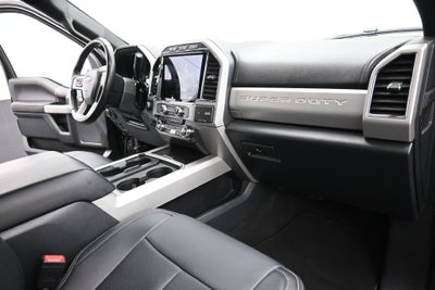 2022 Ford F-350SD Lariat