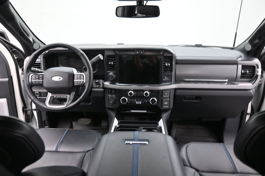 2025 Ford F-450SD Platinum DRW