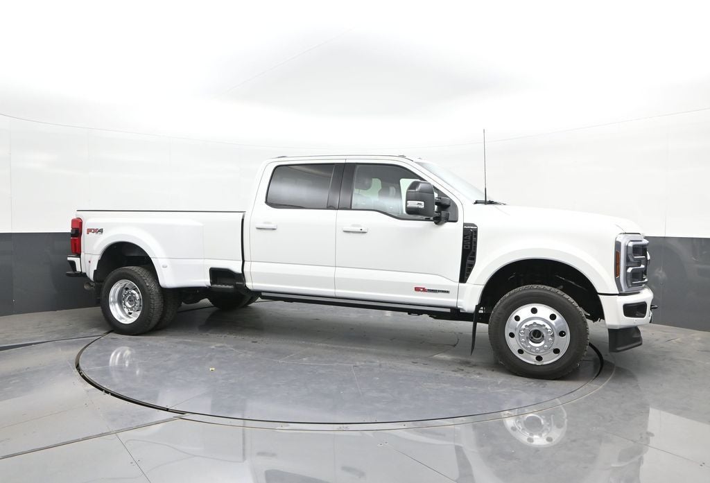 2025 Ford F-450SD Platinum DRW