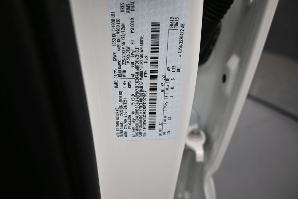 2025 Ford F-450SD Platinum DRW