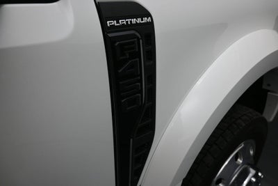 2025 Ford F-450SD Platinum DRW