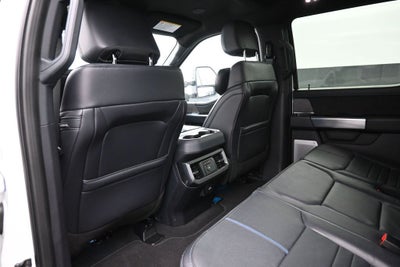 2025 Ford F-450SD Platinum DRW