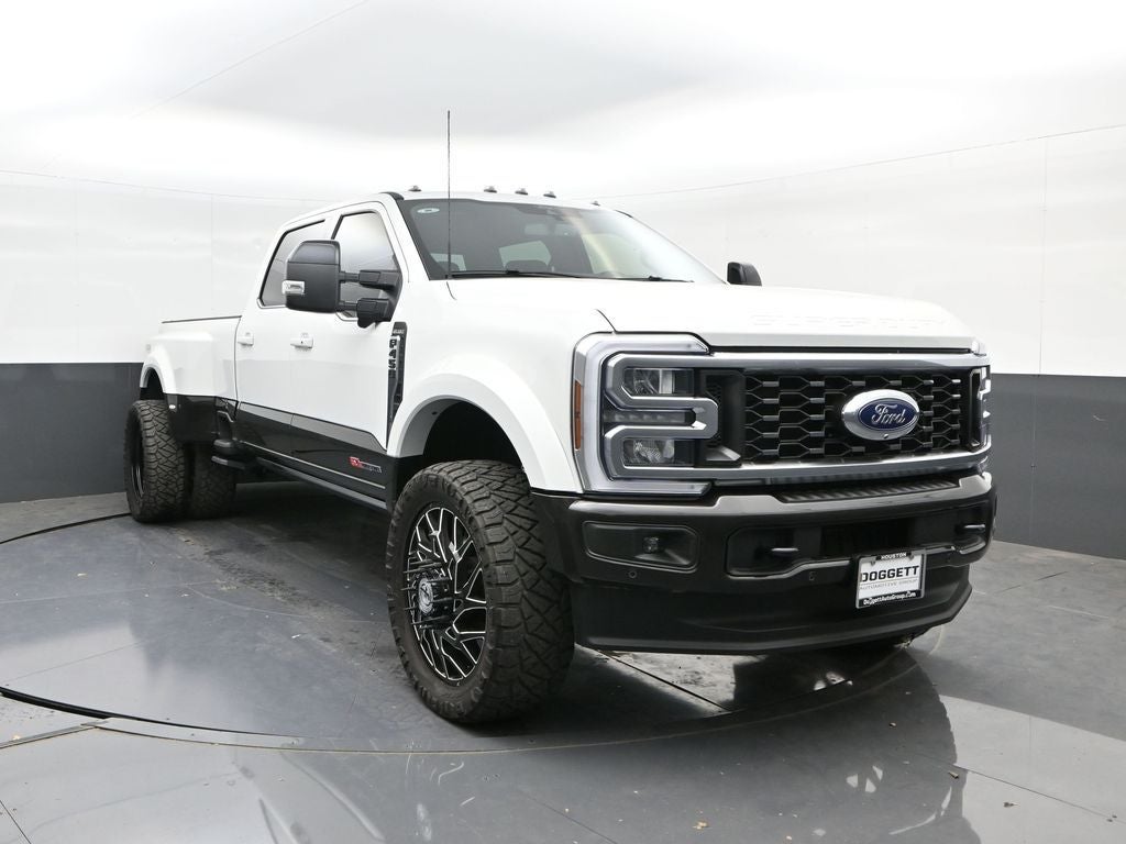 2025 Ford F-450SD King Ranch DRW