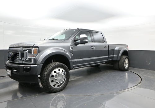 2022 Ford F-450SD Platinum