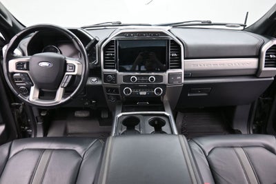 2022 Ford F-450SD Platinum
