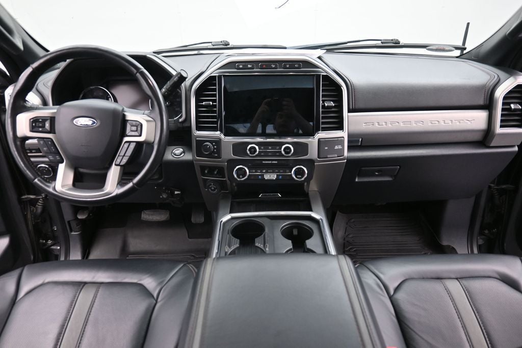 2022 Ford F-450SD Platinum