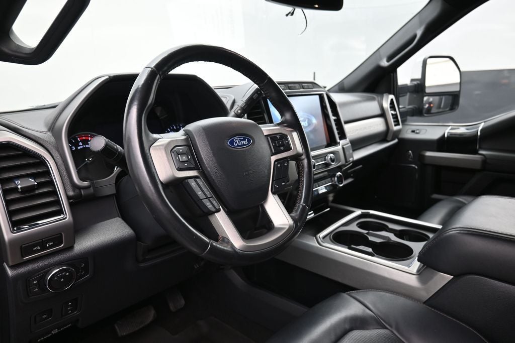 2022 Ford F-450SD Platinum