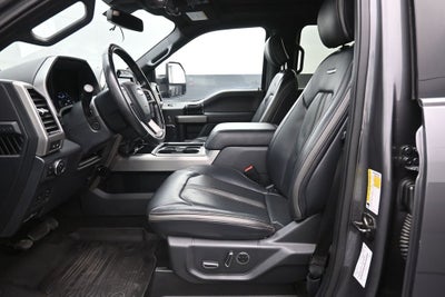 2022 Ford F-450SD Platinum