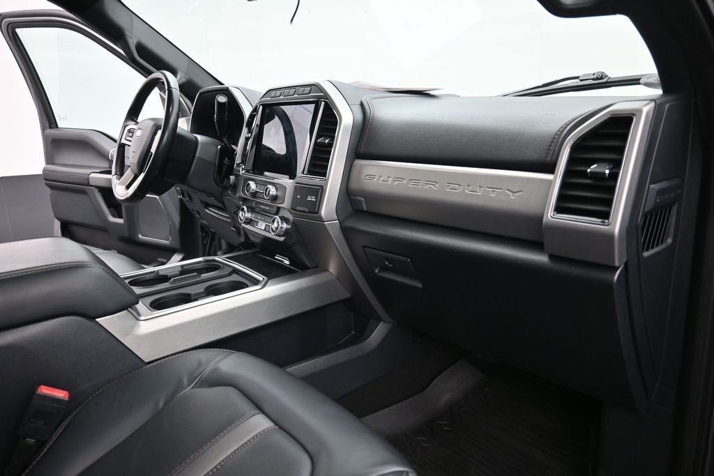 2022 Ford F-450SD Platinum