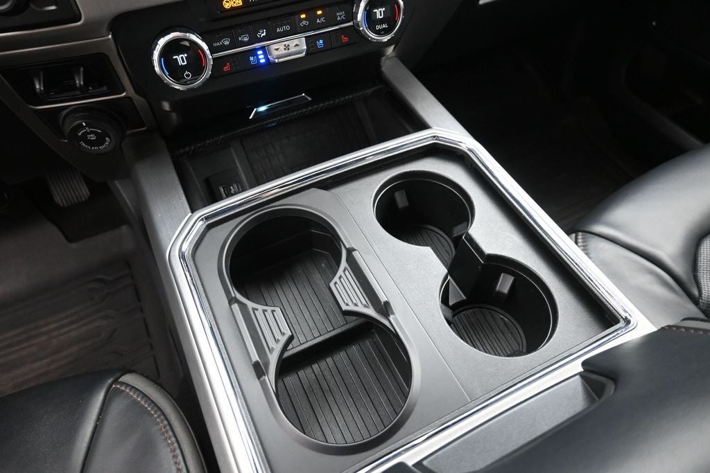 2022 Ford F-450SD Platinum