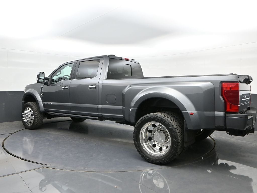 2022 Ford F-450SD Platinum