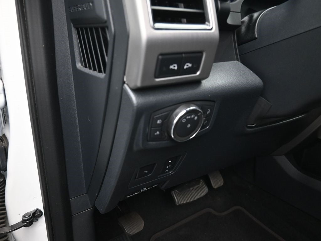 2022 Ford F-450SD Platinum DRW