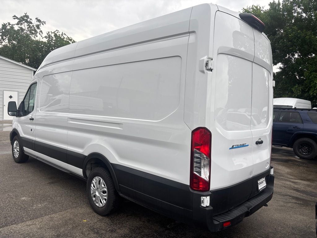 2023 Ford E-Transit-350 Base