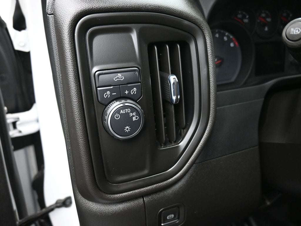 2023 Chevrolet Silverado 1500 WT