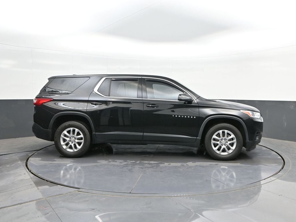 2021 Chevrolet Traverse LS
