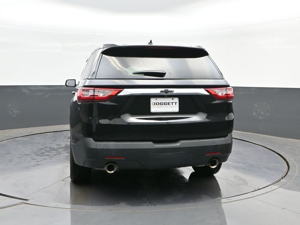 2021 Chevrolet Traverse LS