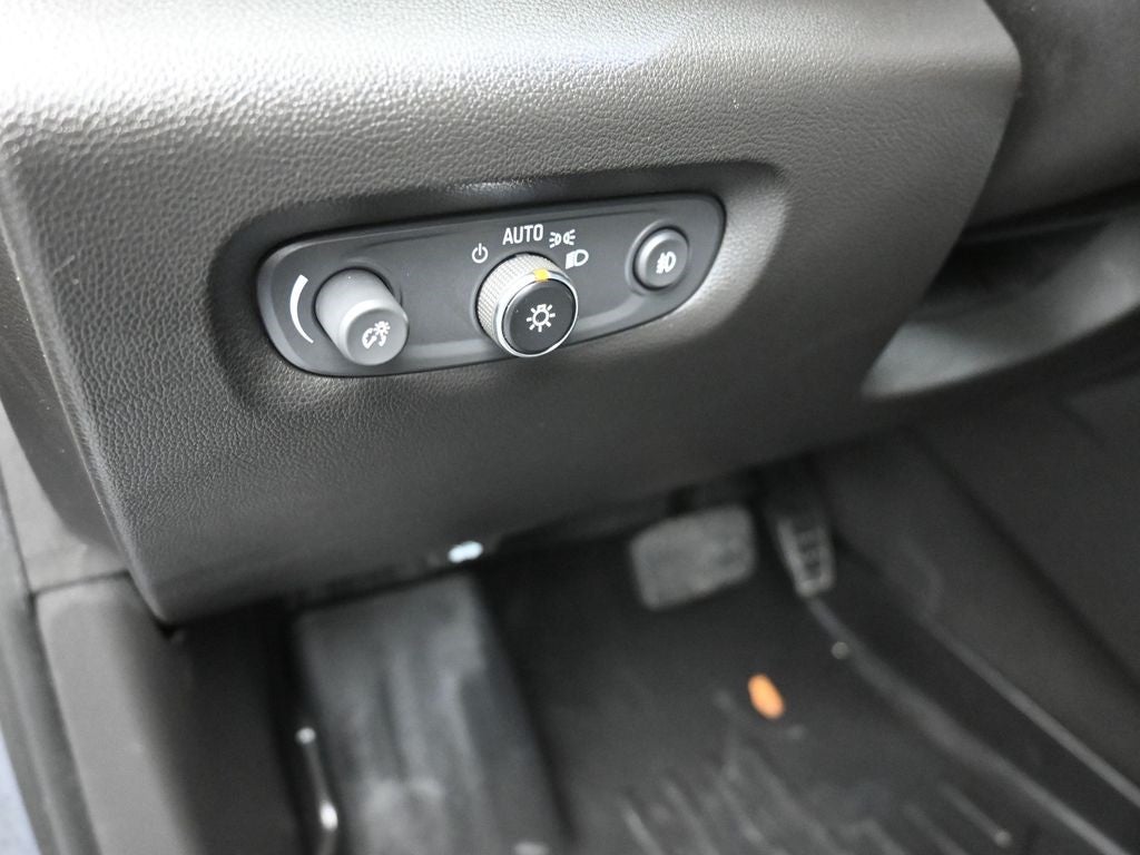 2021 Chevrolet Traverse RS