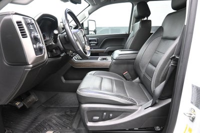 2019 GMC Sierra 3500HD Denali
