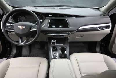 2023 Cadillac XT4 Luxury