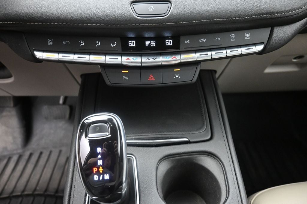2023 Cadillac XT4 Luxury
