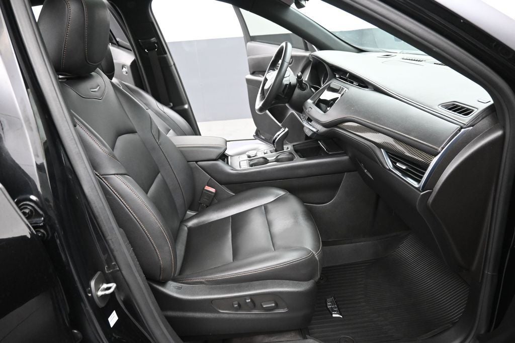 2022 Cadillac XT4 Sport