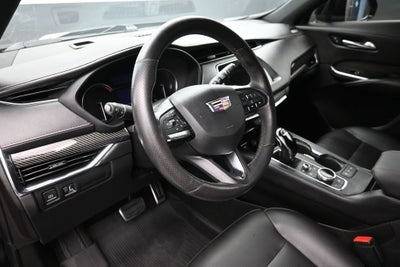 2022 Cadillac XT4 Sport
